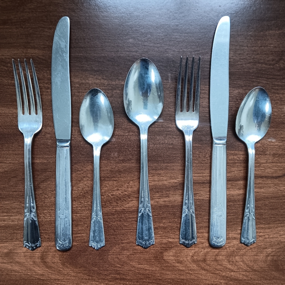 Vintage Wallace Silver 1933 Lenox Silverplated Deerfield Silverware 7 Pc. Set
